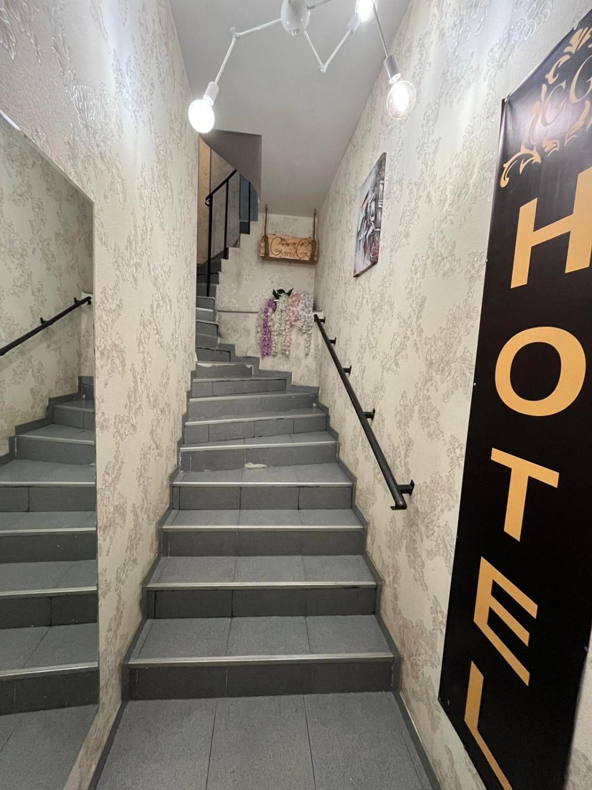 Hotel G&G Tbiliszi Kültér fotó