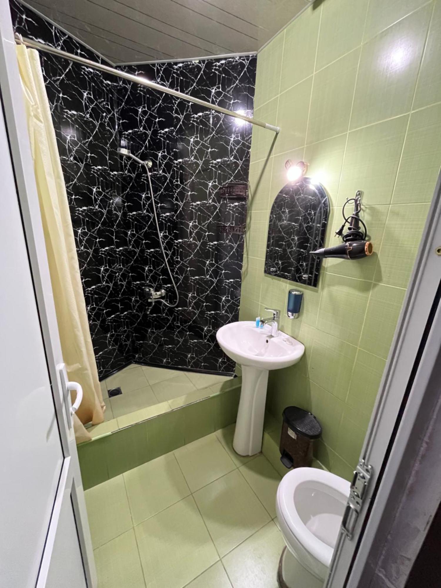 Hotel G&G Tbiliszi Kültér fotó